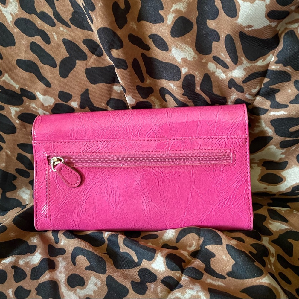 Liz Claiborne Wallet - Picture 2 of 3